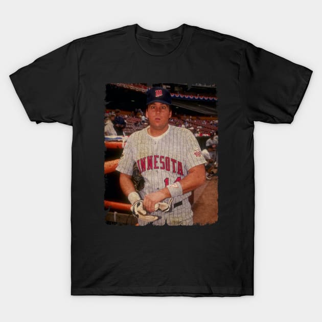 Kent Hrbek in Minnesota Twins T-Shirt by anjaytenan